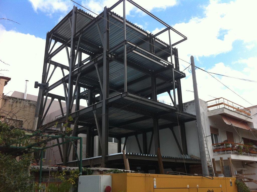 Multi-story steel frame with cross bracing, office building in Nea Erythraia