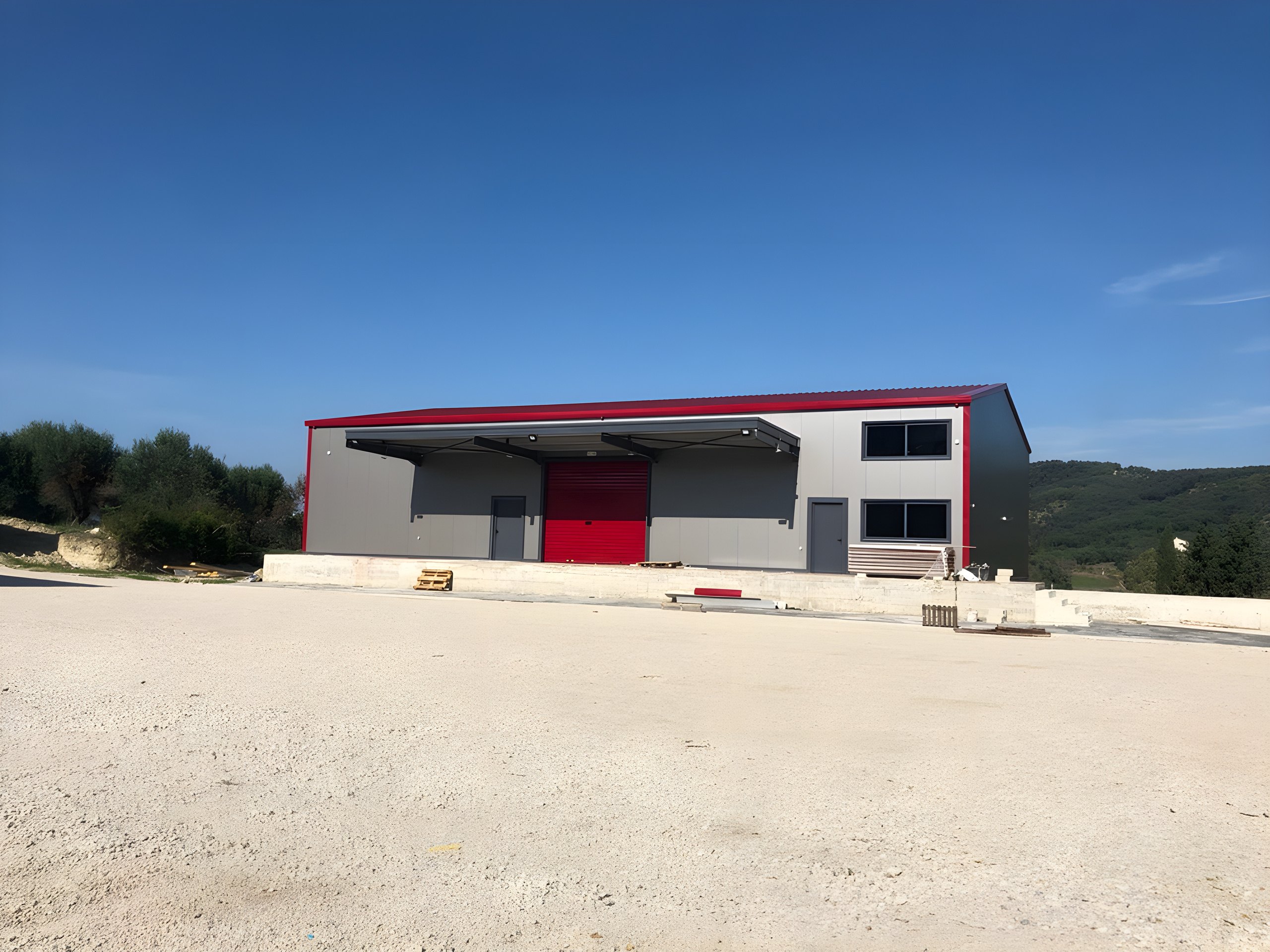 Αποθήκες τροφίμων Α. Καλούδης στον Αρίλλα Κέρκυρας