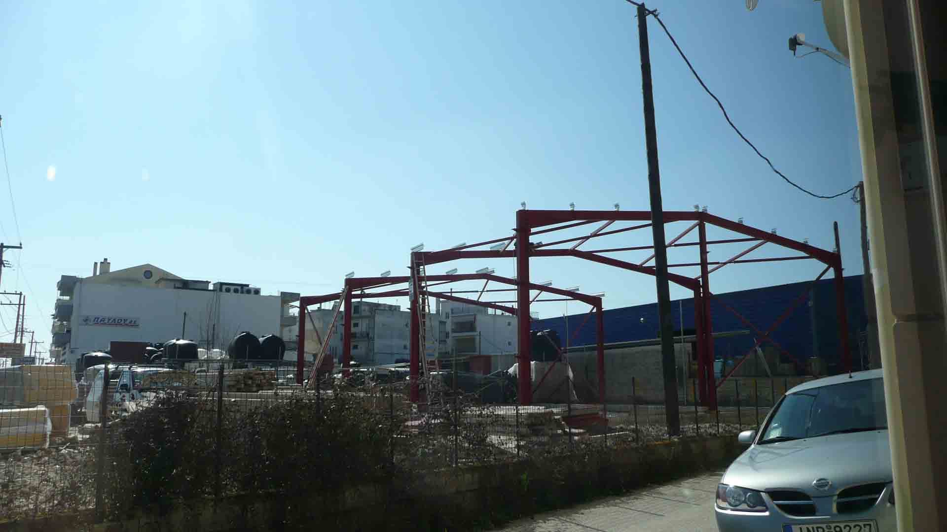 Erection of the steel frame of the olive oil warehouse in Ioannina