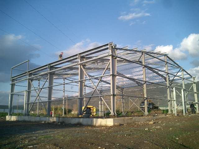 The steel frame of the Modeco showroom in Asprochoma, Messinia, in progress