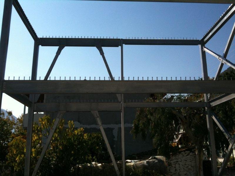 Completed frame with beams and shear studs in Vlychos, Lefkada