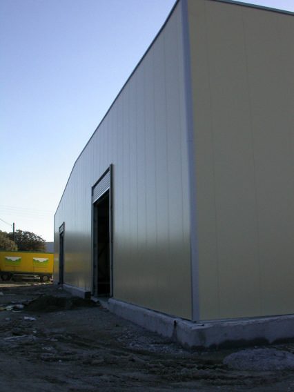 Εξωτερικές όψεις στην περάτωση, Αποθήκες στη Ρόδο-Pantelakis J&Co & Πετρά Δήμητρα & ΣΙΑ ΟΕ